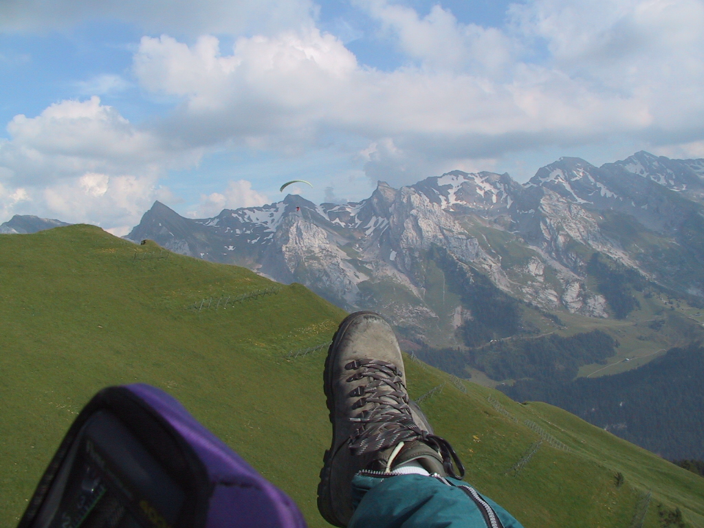 Fly-Parapente/Le pied/9 Grand Bornand.JPG